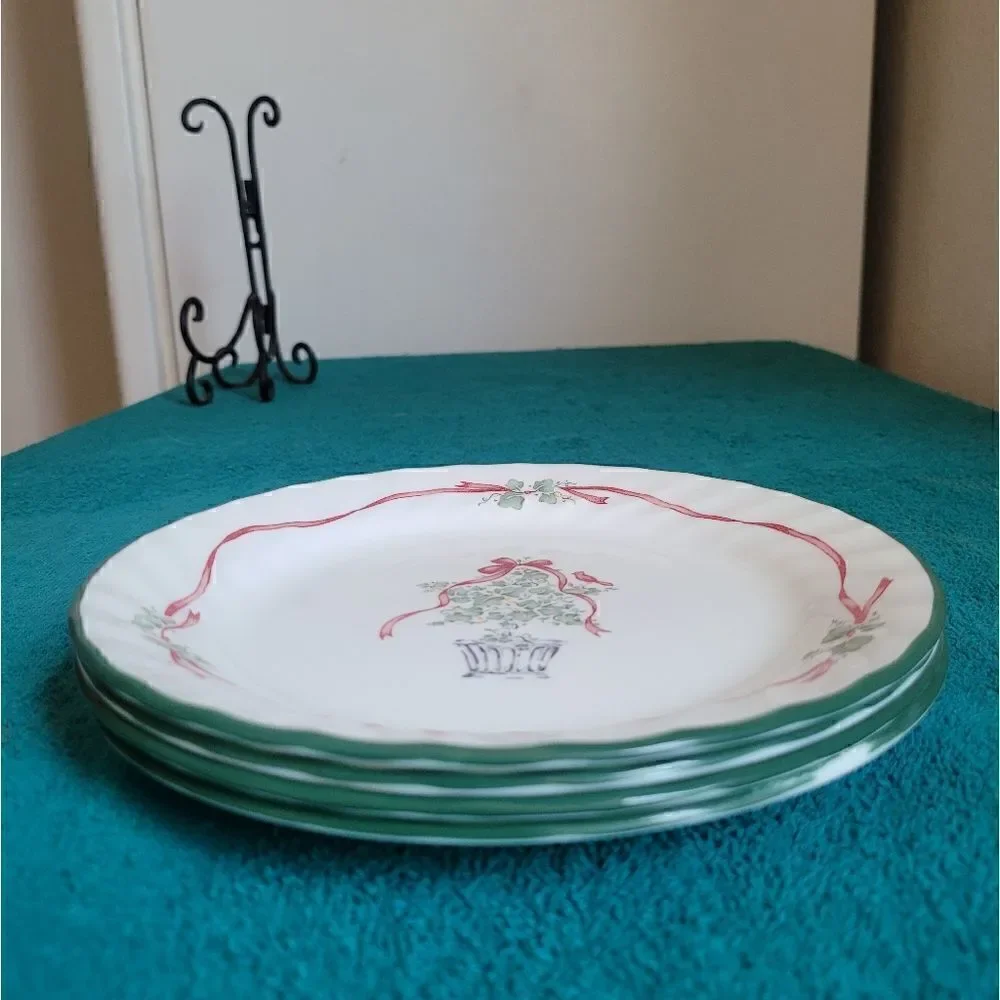 Corelle Callaway holiday by corning